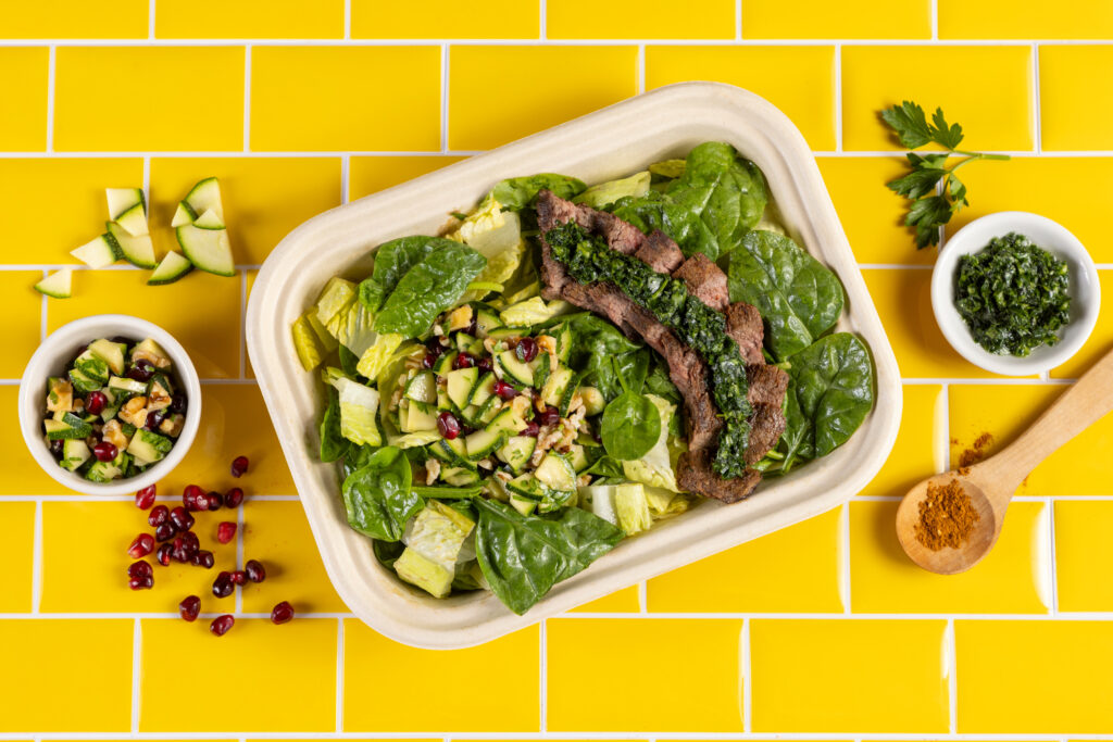 Platillos multiculturales llegan a las cafeterías escolares de California