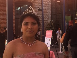 Jessica Hernández pudo cumplir su sueño de quinceañera dos añs después (Foto: Hispanos Press).