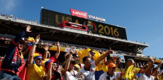 0-2. Zapata y James allanan el camino de Colombia y amargan al anfitrión -EFE