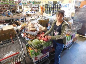 World Harvest lucha contra el hambre - cliente Yolanda Valbueno Foto: Hispanos Press