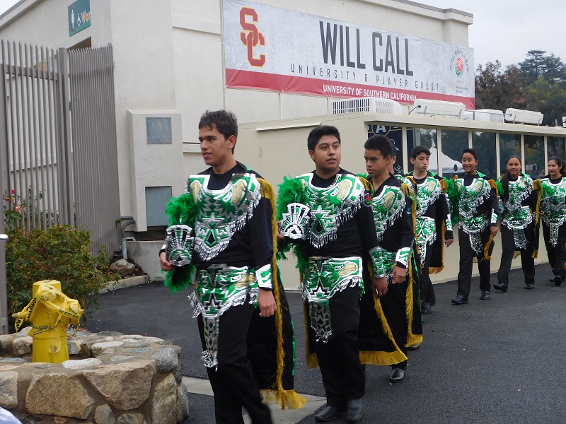 Una banda musical con mucho orgullo latino