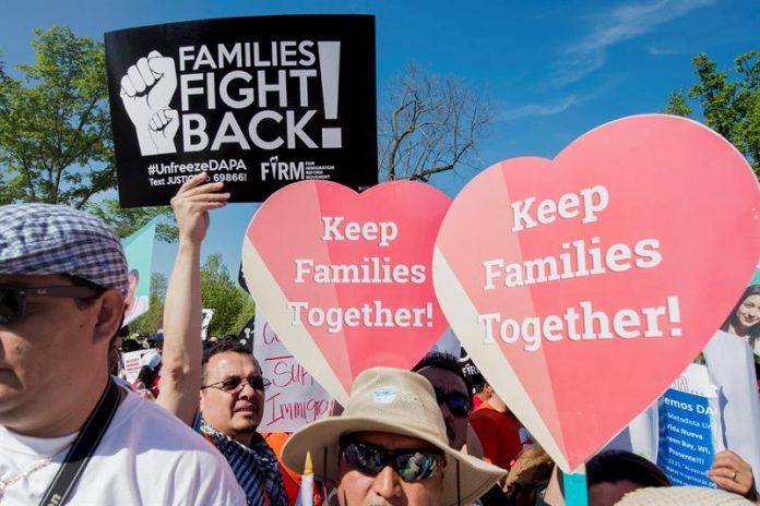 Coalición de inmigrantes lanza campaña pidiendo a Trump no eliminar DACA