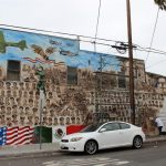 Libro ofrece recorrido por los murales chicanos del Este de Los Ángeles