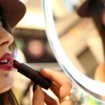 Gwyneth Paltrow pide que empresas de cosméticos revelen los niveles de plomo