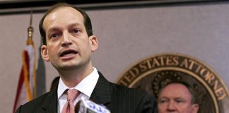 Trump apuesta por el hispano Alexander Acosta como secretario de Trabajo