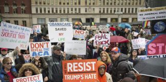 Protestan en diversas ciudades contra el proyecto de salud republicano