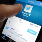 Twitter suspende más de medio millón de cuentas para abordar el extremismo
