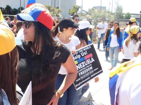Venezolanos en Los Angeles dijeron presente en protesta mundial