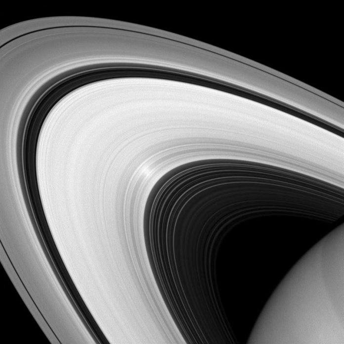 La sonda Cassini afronta su final tras 20 años de descubrimientos asombrosos