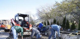 Política migratoria agrava problema de falta de trabajadores en construcción