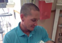 Un trabajo voluntario que ayuda a bebés prematuros