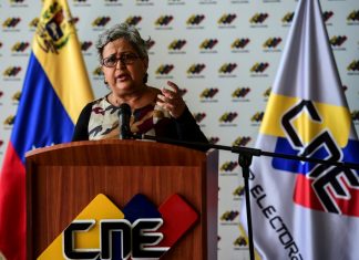 EEUU eleva el tono y sanciona a 13 funcionarios venezolanos