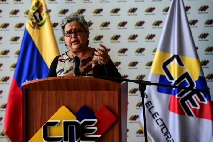 EEUU eleva el tono y sanciona a 13 funcionarios venezolanos