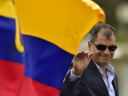 El expresidente Correa cree que Ecuador prepara un paquetazo económico