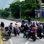 La oposición inicia un paro general para obligar a Maduro a retirar su Constituyente