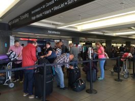TSA refuerza medidas de inspección en equipajes de mano