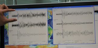 Un sismo de 6,3 grados sacude el sur de Perú; piedras caen en vías