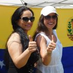 Venezolanos en Los Ángeles rechazaron masivamente a la Constituyente Venezolanos en Los Angeles rechazaron masivamente a la constituyente