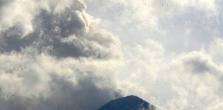 El volcán de Fuego disminuye su actividad eruptiva en Guatemala
