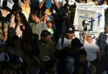 Salvadoreños finalizan peregrinación para homenajear a monseñor Romero