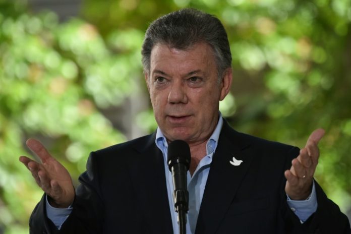 Santos no descarta romper relaciones con Venezuela por la Constituyente