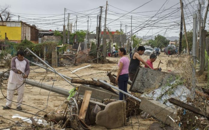 Aumenta a siete el número de muertos por la tormenta tropical Lidia en México Aumenta a siete el número de muertos por la tormenta tropical Lidia en México
