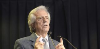 El presidente de Uruguay dice que desconocía que su vicepresidente renunciaría
