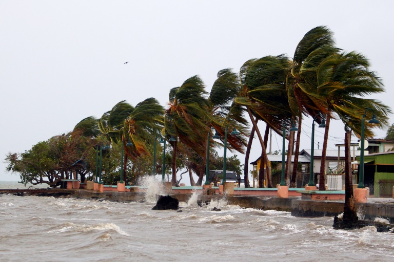 La tormenta del siglo deja un muerto y una extensa devastación en Puerto Rico 1