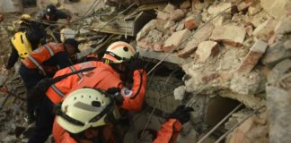 México sufre el embate de Katia tras el terremoto que dejó 61 muertos