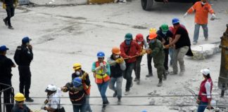 No se salvan vidas con el corazón, insisten entusiastas voluntarios en México