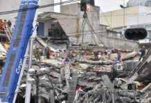 Paciencia y fe en la búsqueda de víctimas del terremoto en México