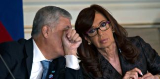 Se inicia juicio a exministro argentino por tragedia ferroviaria
