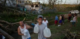 Trump visitará Puerto Rico en medio de críticas por falta de apoyo