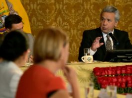 Moreno anuncia medidas para reducir déficit fiscal y mantener empleo en Ecuador