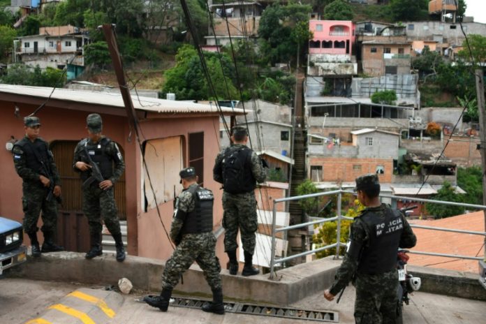 Miembros de la Mara Salvatrucha decapitan a un hombre en EEUU