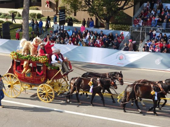 Desfile de las Rosas con un toque panameño