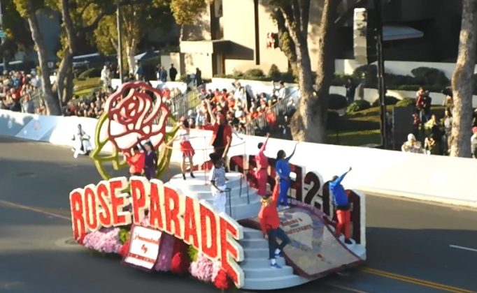 Desfile de las Rosas con un toque panameño