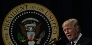 Trump insiste en el muro y contradice a su propio jefe de gabinete