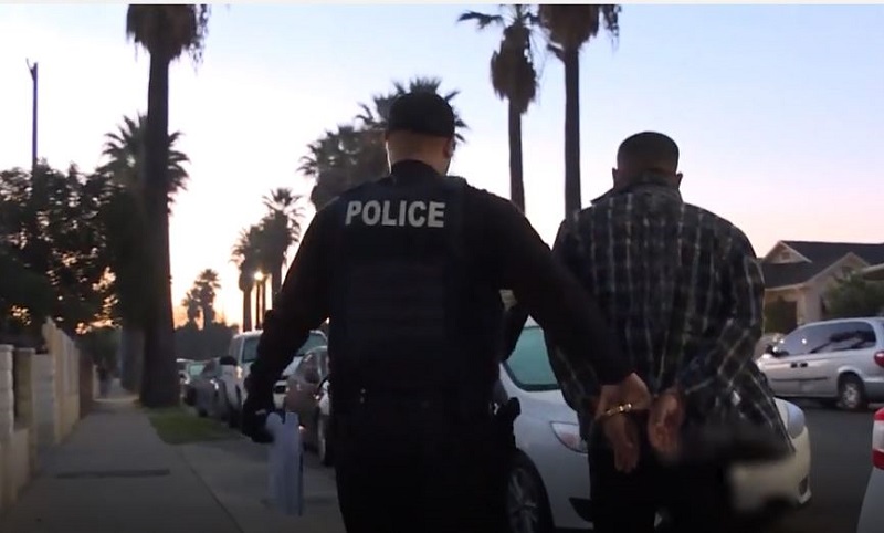 Más de 200 personas arrestadas por operativo de ICE en Los Ángeles