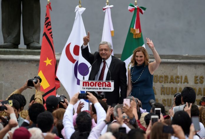 Campaña presidencial mexicana inicia con amplia ventaja para la izquierda / AFP