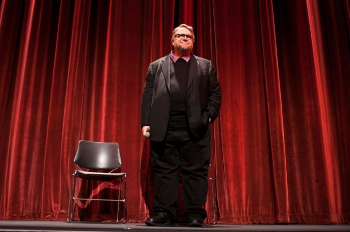 Entre cucarachas y monstruos, el mundo fantástico de Guillermo del Toro