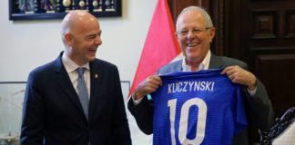 Infantino llega a Perú para encabezar cumbre ejecutiva de la FIFA