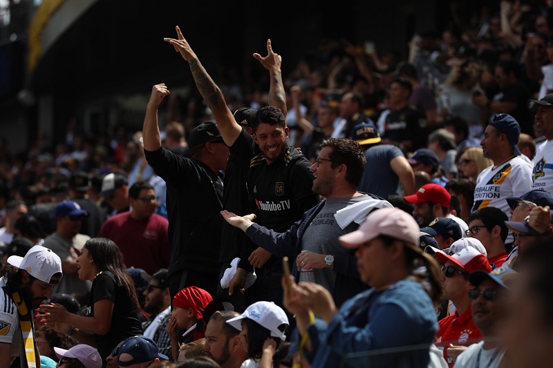 LAFC pierde su primer partido frente al LA Galaxy