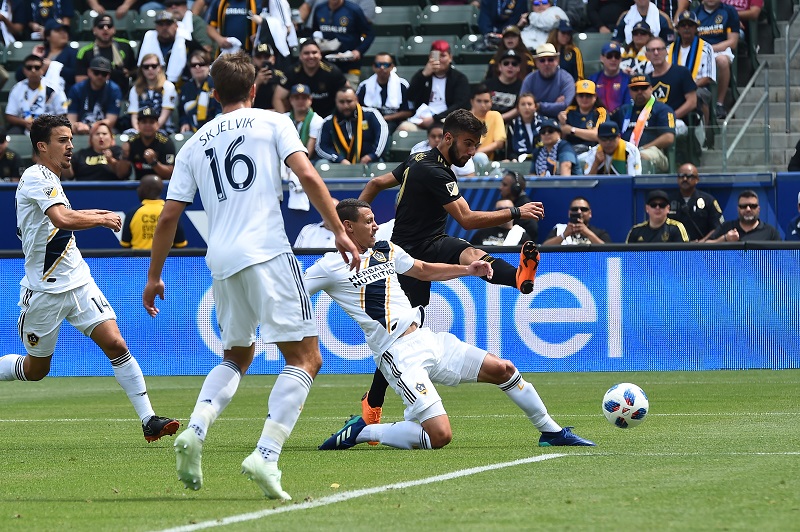 LAFC pierde su primer partido frente al LA Galaxy