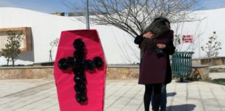 Mujeres protestan en mexicana Ciudad Juárez por aumento de feminicidos / AFP