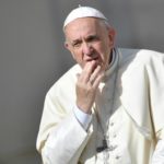 El papa Francisco se reunirá con víctimas de sacerdote pederasta chileno / AFP