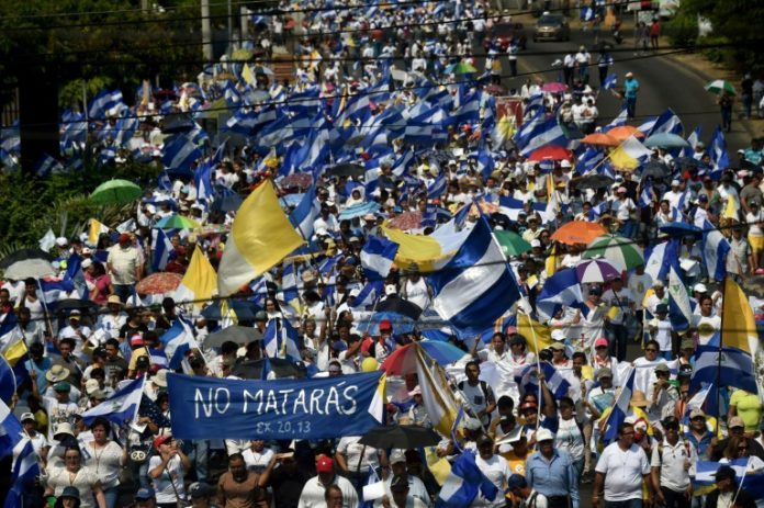 Miles marcharon en Nicaragua para pedir paz y justicia tras violentas protestas