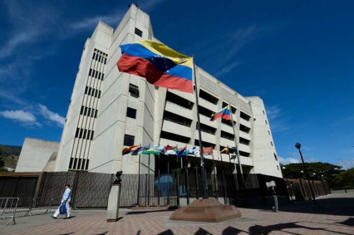 Venezuela entrega nota de protesta a Suiza por sancionar a funcionarios Venezuela entrega nota de protesta a Suiza por sancionar a funcionarios