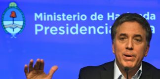 Argentina busca el auxilio del FMI para contener su crisis