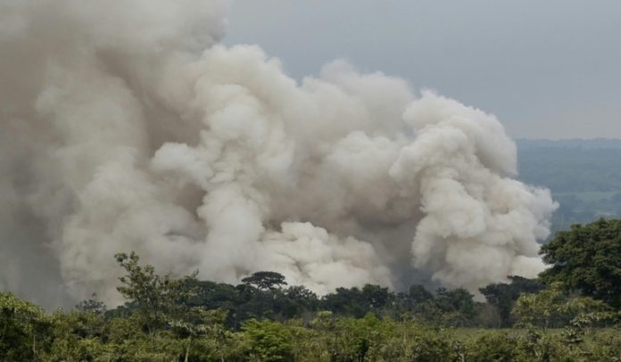 Volcán de Fuego desató su furia sin contemplaciones en Guatemala